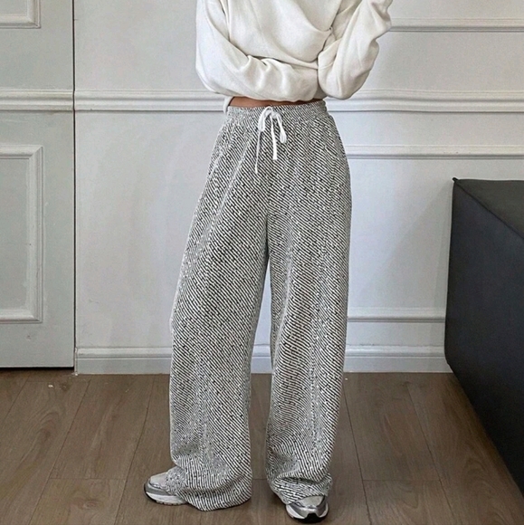 Women's Loose Business Casual Plaid & Striped Straight Leg Pants - Picture 1 of 4